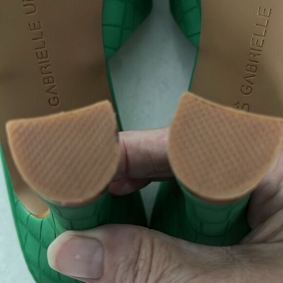 Gabrielle Union Dayanara Croc Embossed Heel Mule worn on photo Shoot SZ 10 - Picture 9 of 13